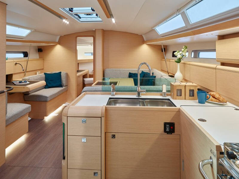 Sun Odyssey 449 