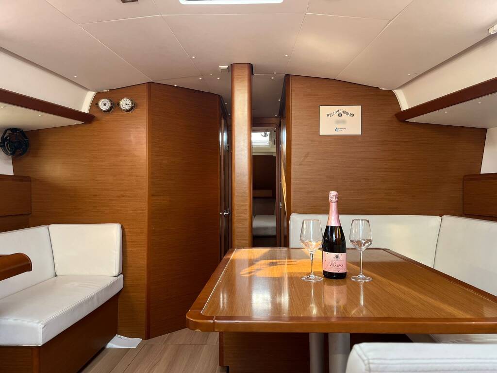 Sun Odyssey 449 Sinatra