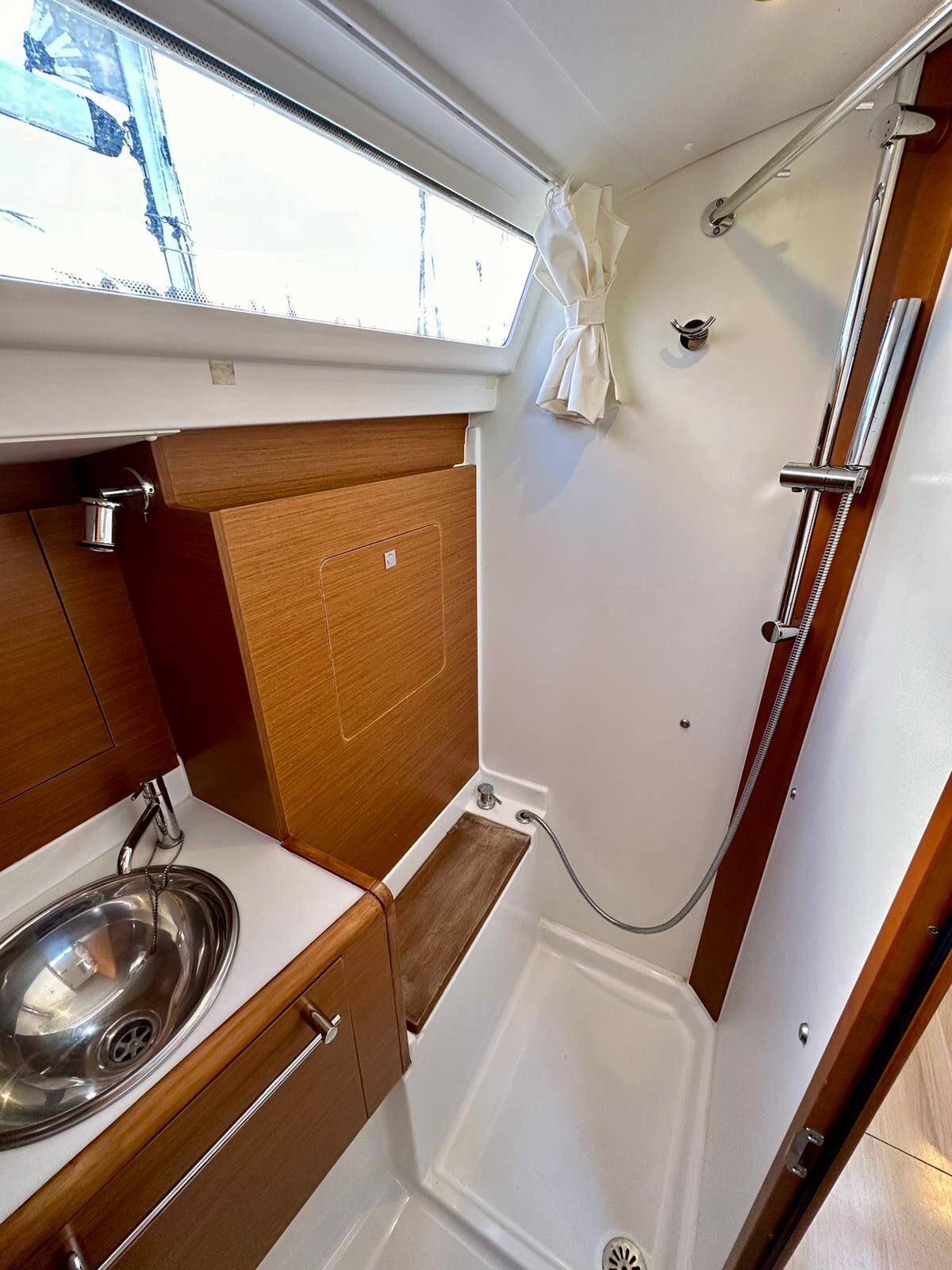 Sun Odyssey 449 Sinatra