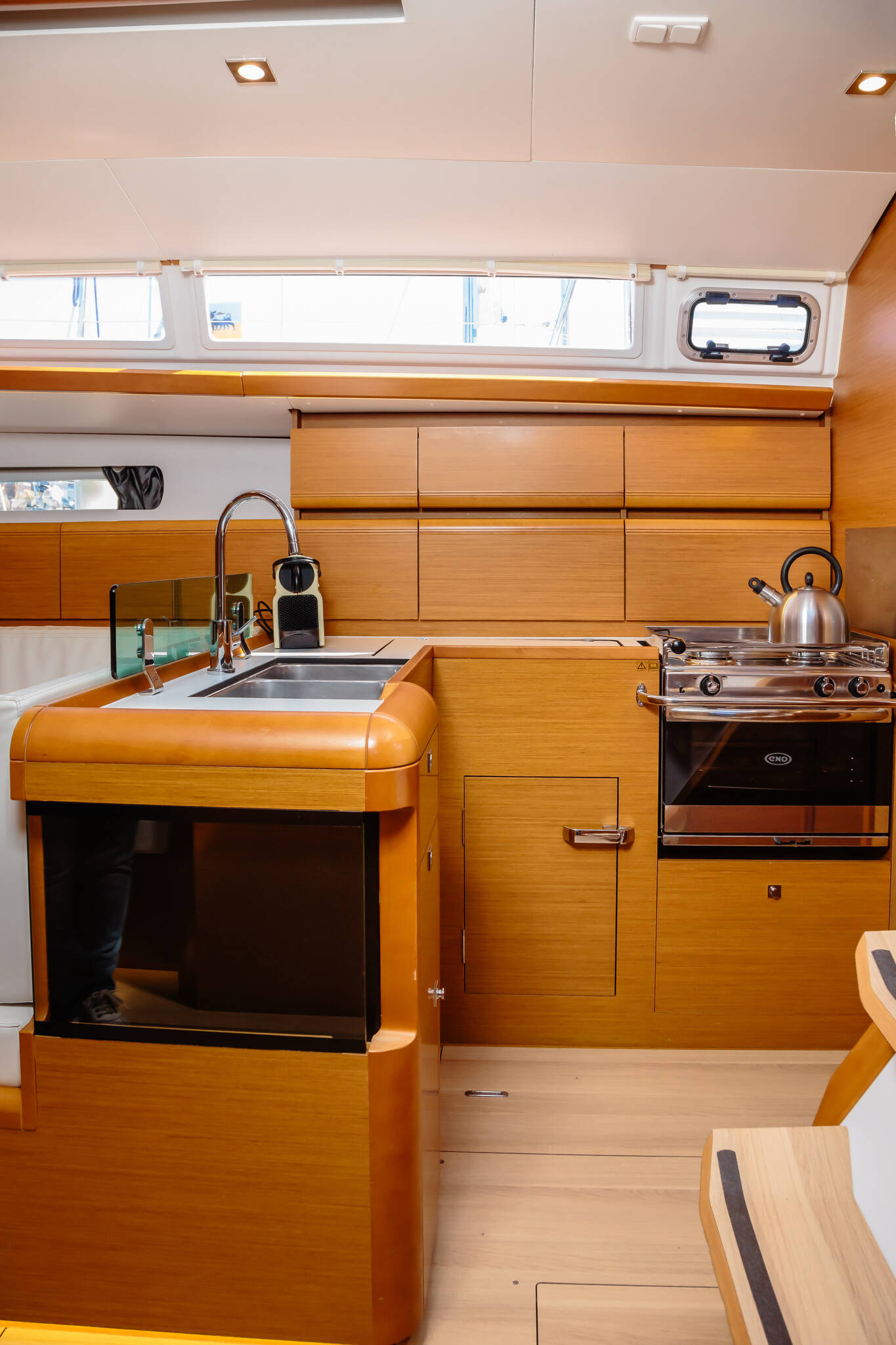 Sun Odyssey 449 Ilios - Standard line