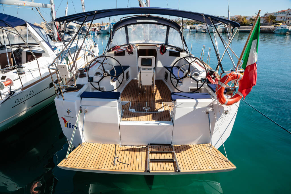 Sun Odyssey 449 Ilios - Standard line