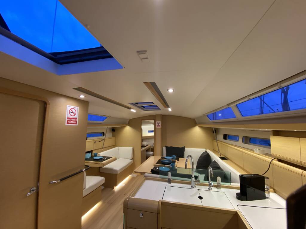 Sun Odyssey 449 Anuka