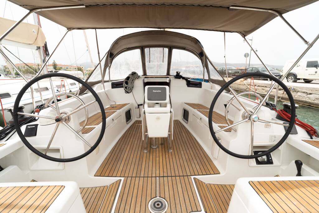 Sun Odyssey 449 ORESTIS