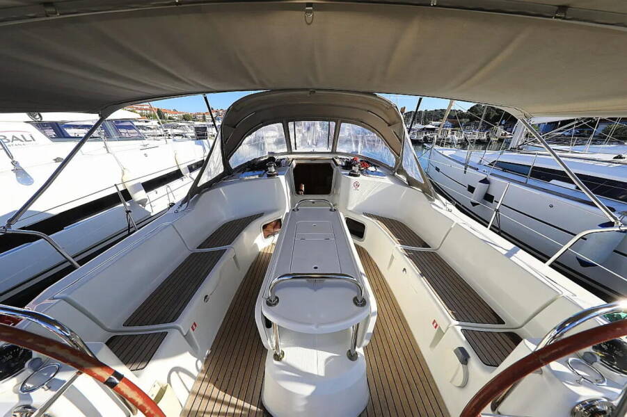 Sun Odyssey 44i ECONOMY