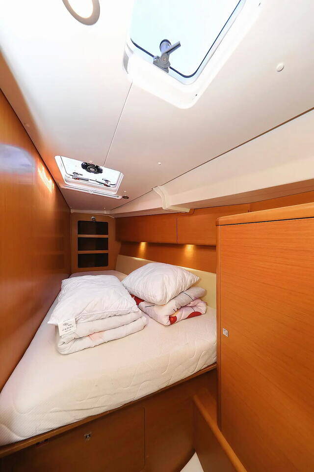 Sun Odyssey 44i ECONOMY