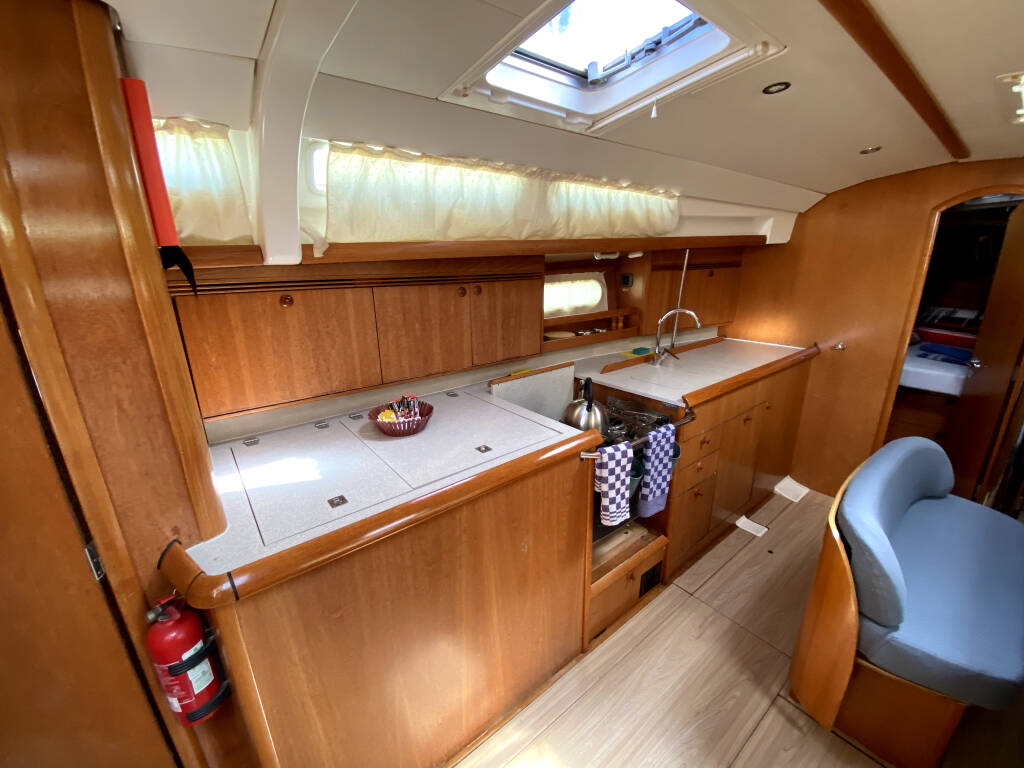 Sun Odyssey 45 Safina