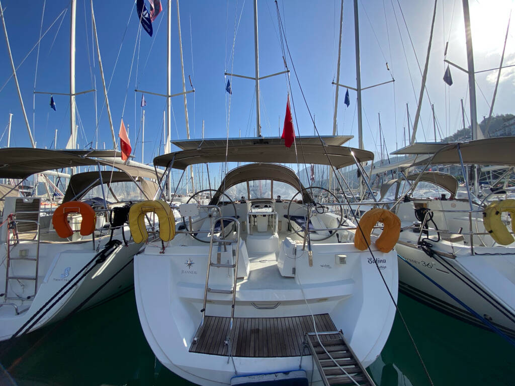 Sun Odyssey 45 Safina