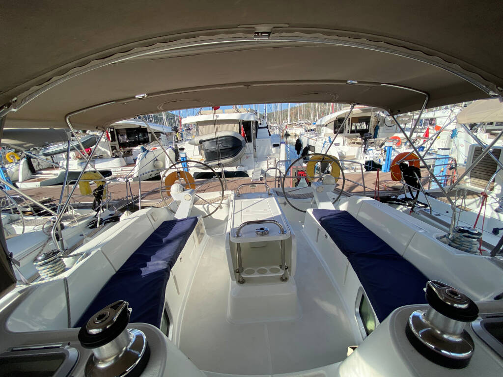 Sun Odyssey 45 Safina