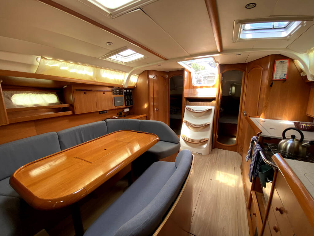 Sun Odyssey 45 Safina