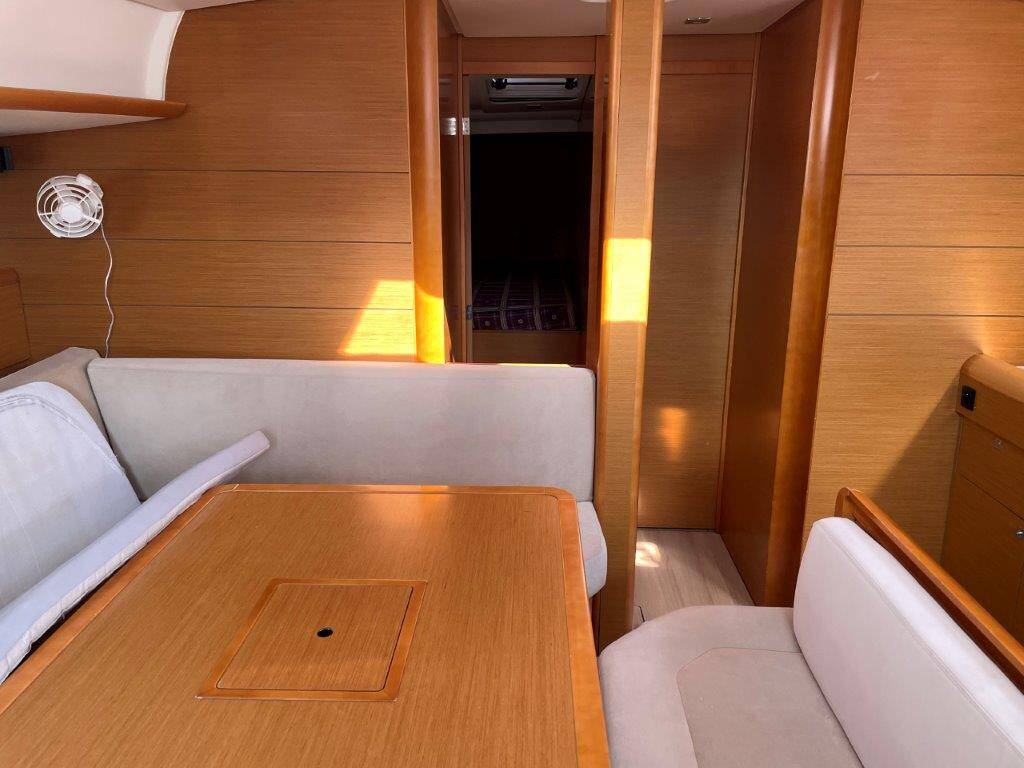 Sun Odyssey 469 ELECTRA