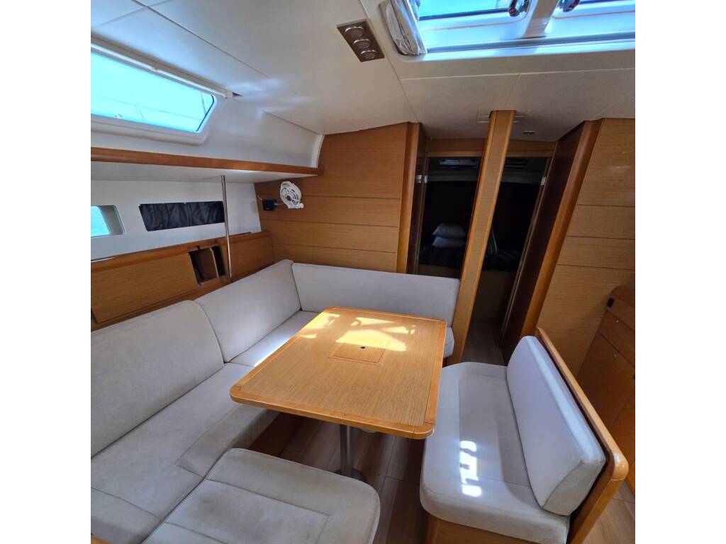 Sun Odyssey 469 ELECTRA