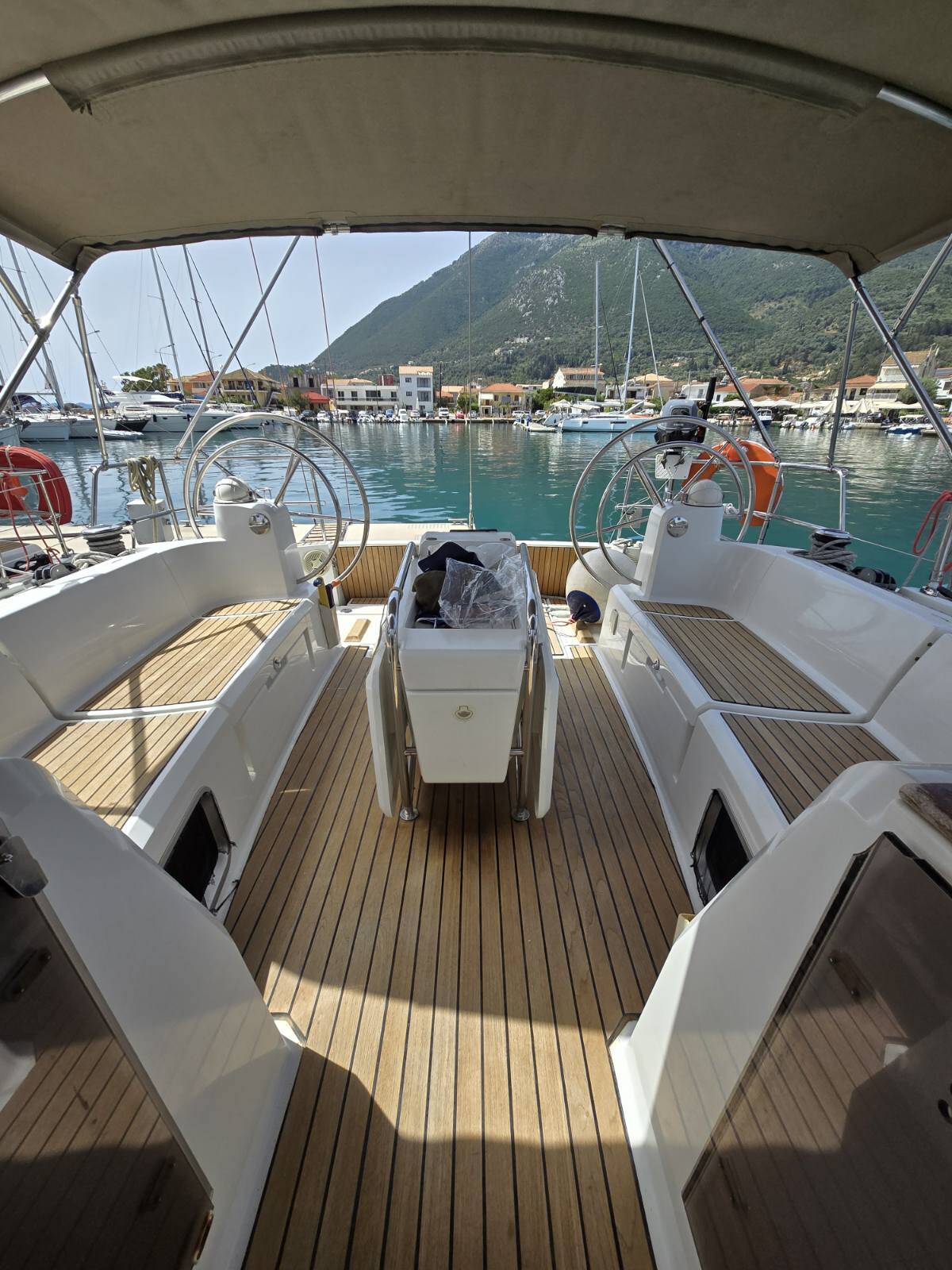 Sun Odyssey 469 ELECTRA