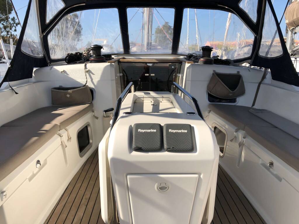 Sun Odyssey 469 Scooby Doo