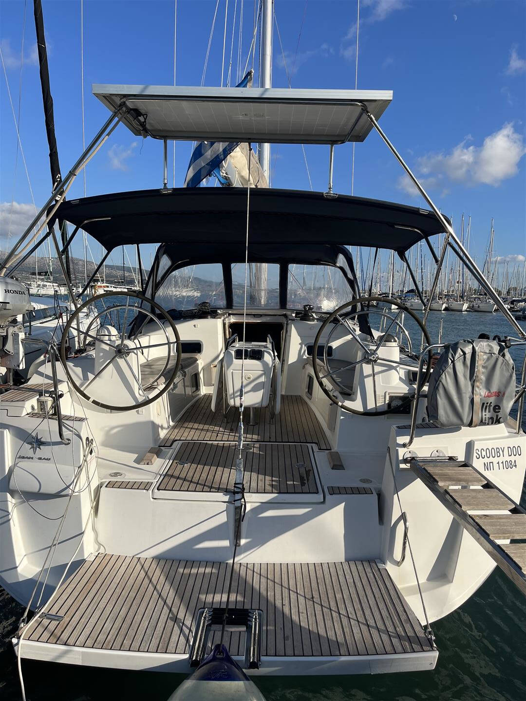 Sun Odyssey 469 Scooby Doo