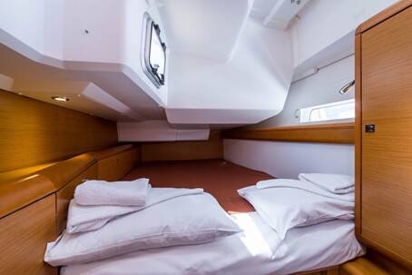 Sun Odyssey 469 Tintabella