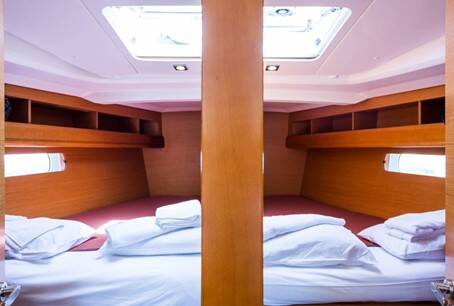 Sun Odyssey 469 Tintabella