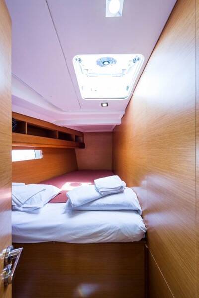 Sun Odyssey 469 Tintabella