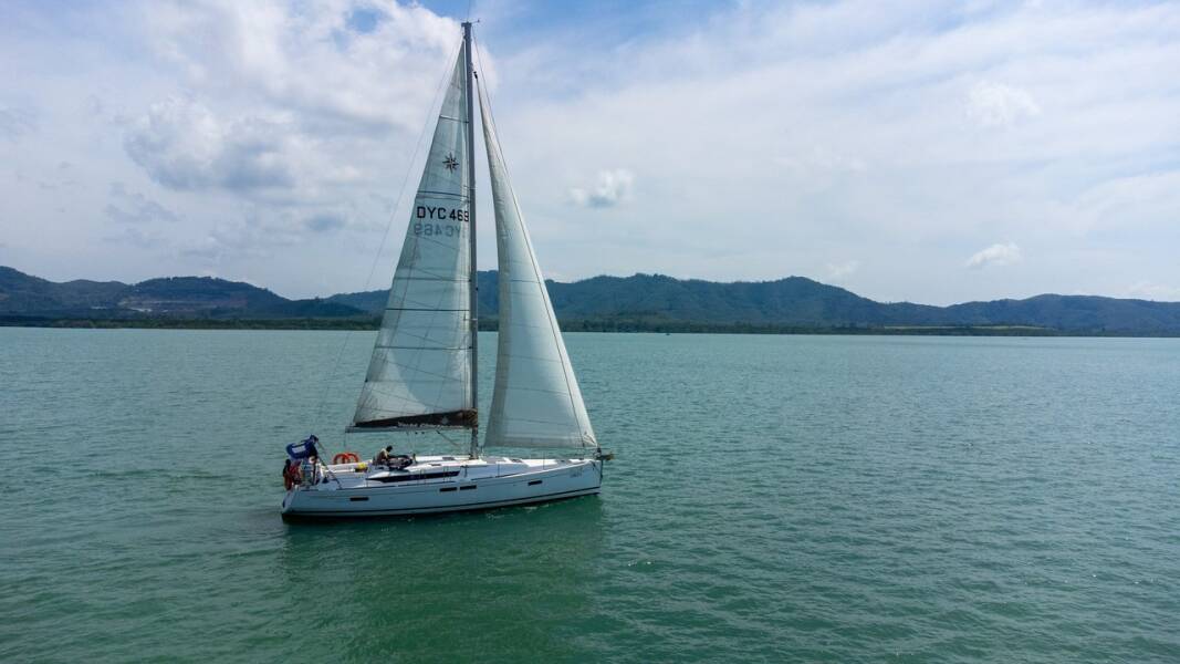Sun Odyssey 469 Aurora Belle