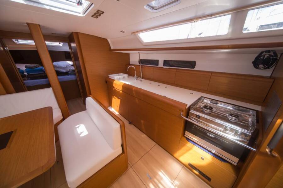 Sun Odyssey 479 IRAKLIA 