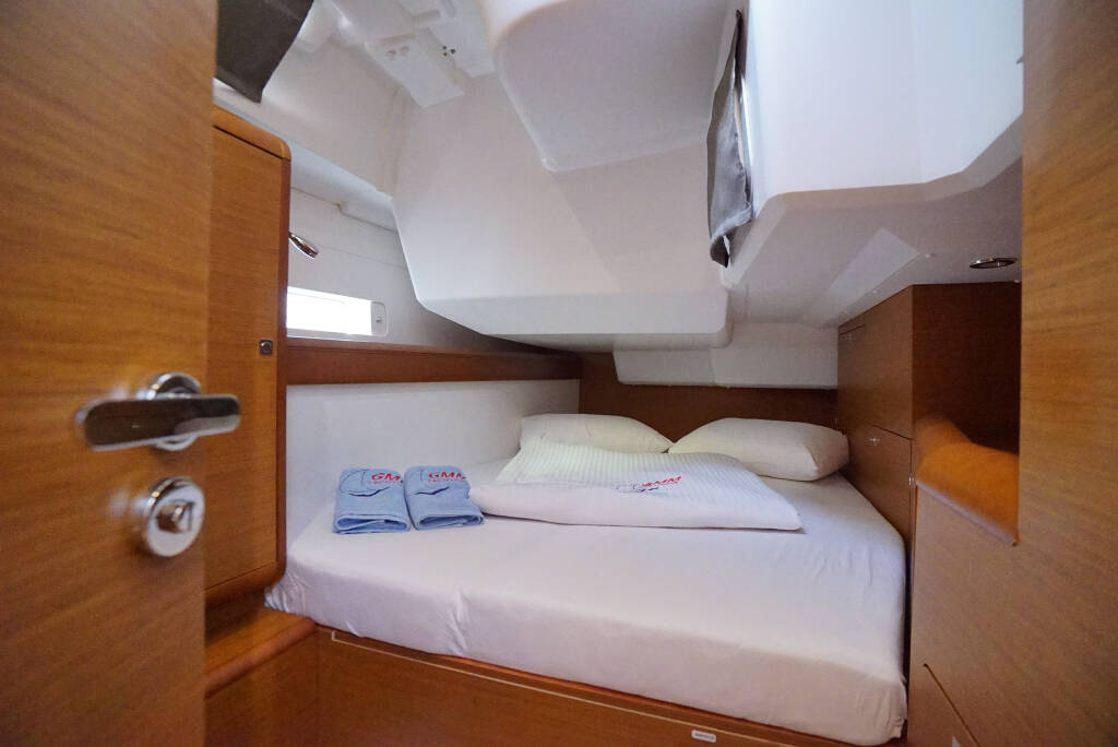 Sun Odyssey 479 Capricorn