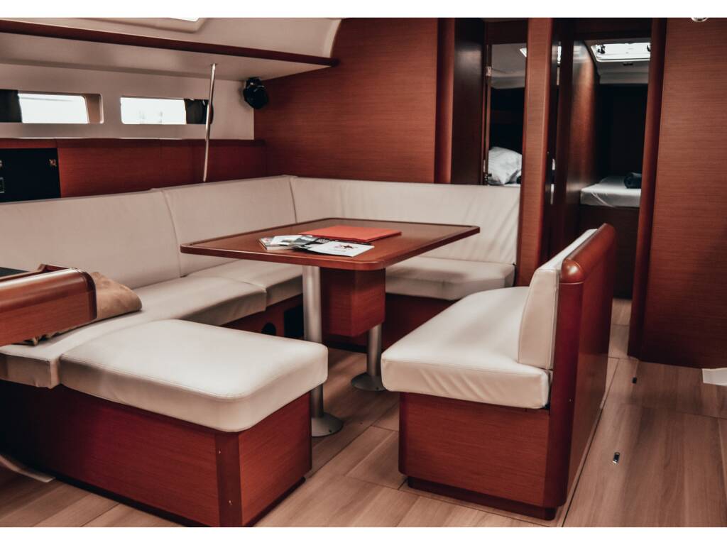 Sun Odyssey 479 TAGUARI