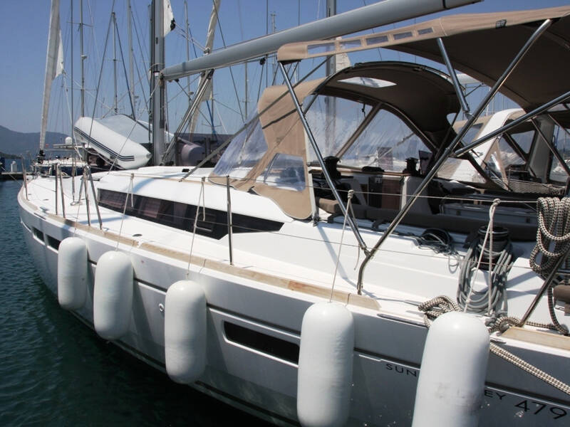 Sun Odyssey 479 Sky Selin