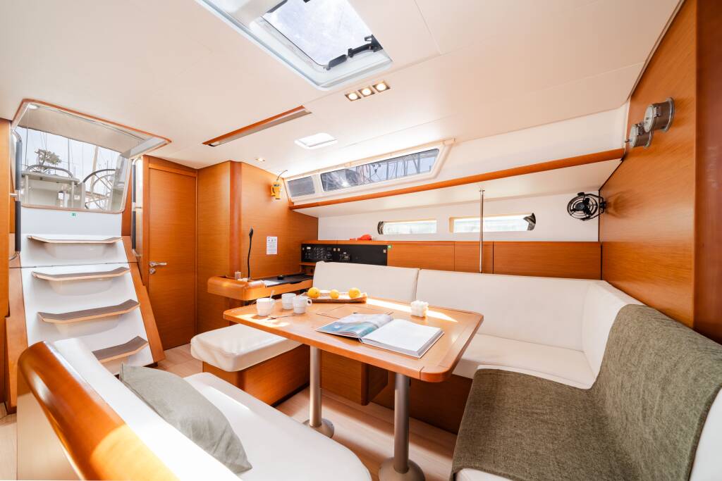 Sun Odyssey 479 SOFIA