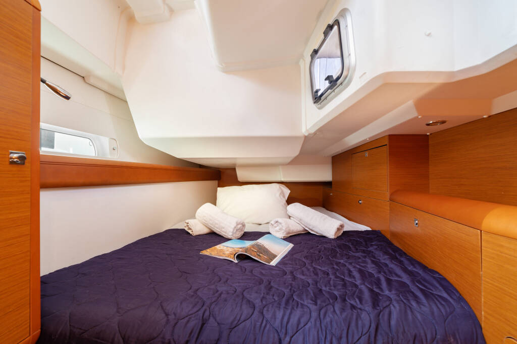 Sun Odyssey 479 SOFIA