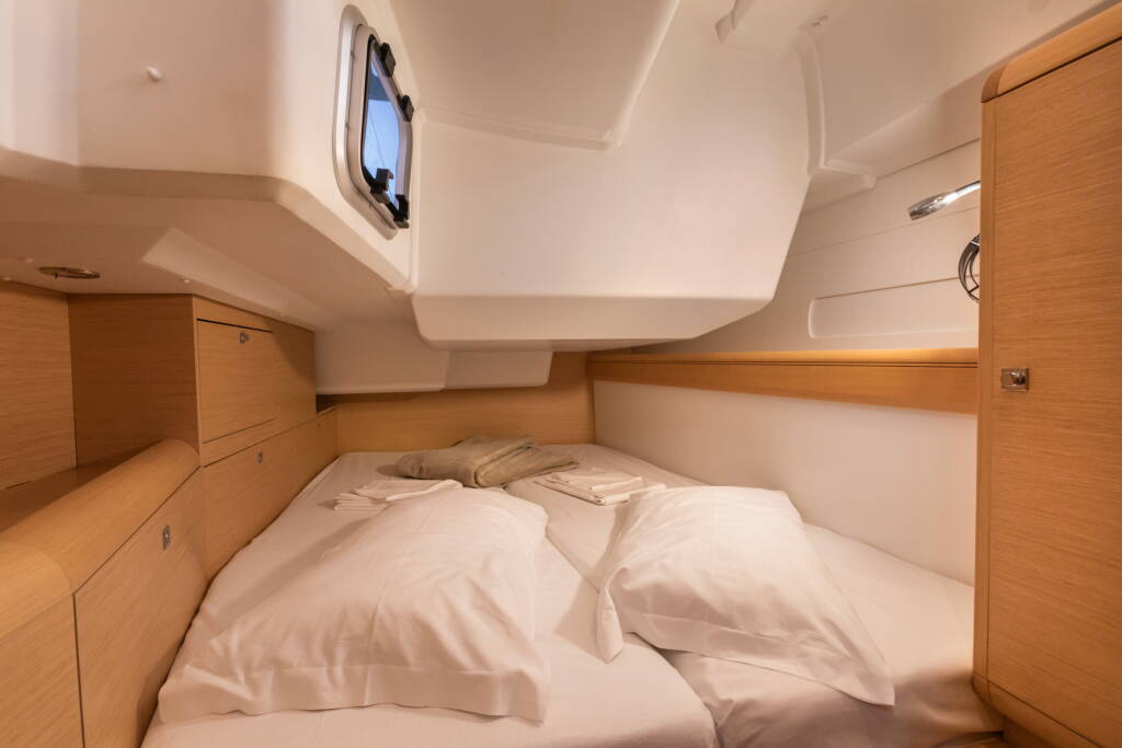 Sun Odyssey 479 Chandra - Standard line