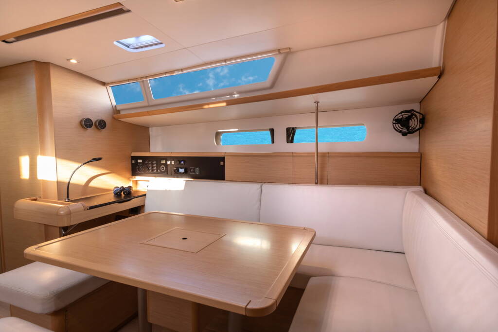 Sun Odyssey 479 Chandra - Standard line