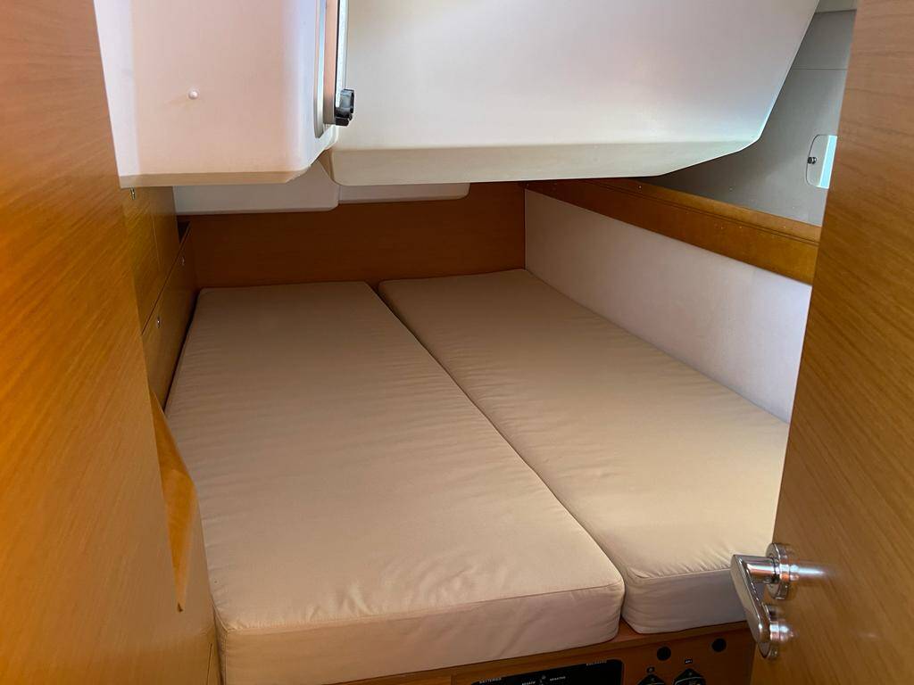 Sun Odyssey 479 Tanqueray