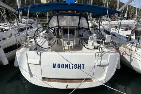 Sun Odyssey 479 • Moonlight