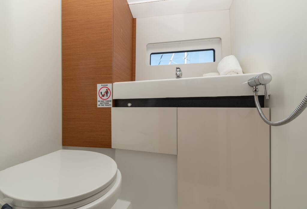 Sun Odyssey 490 4 cabins KNOT