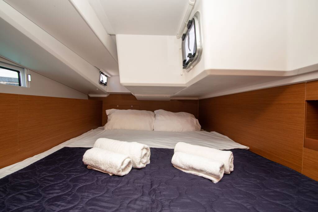 Sun Odyssey 490 4 cabins KNOT