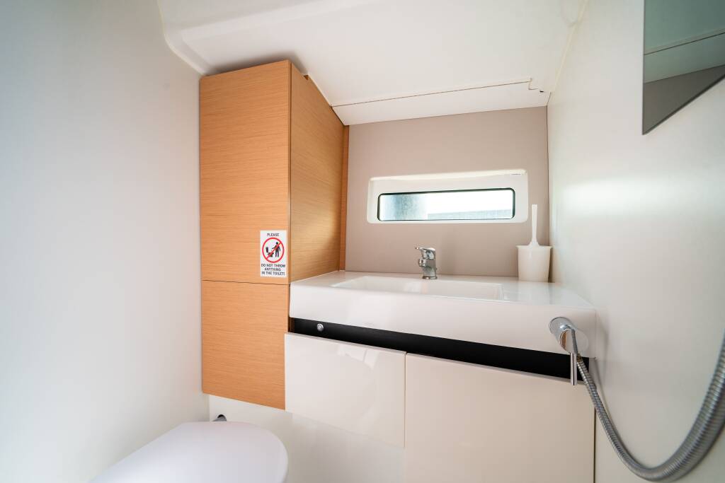 Sun Odyssey 490 4 cabins CALMA