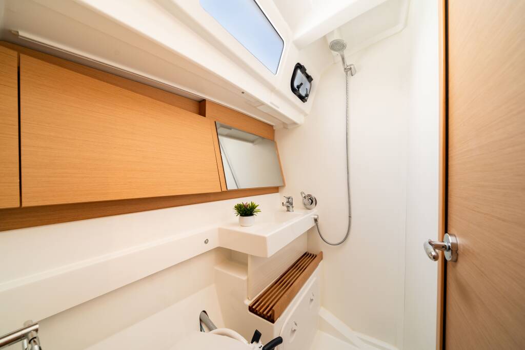 Sun Odyssey 490 4 cabins CALMA