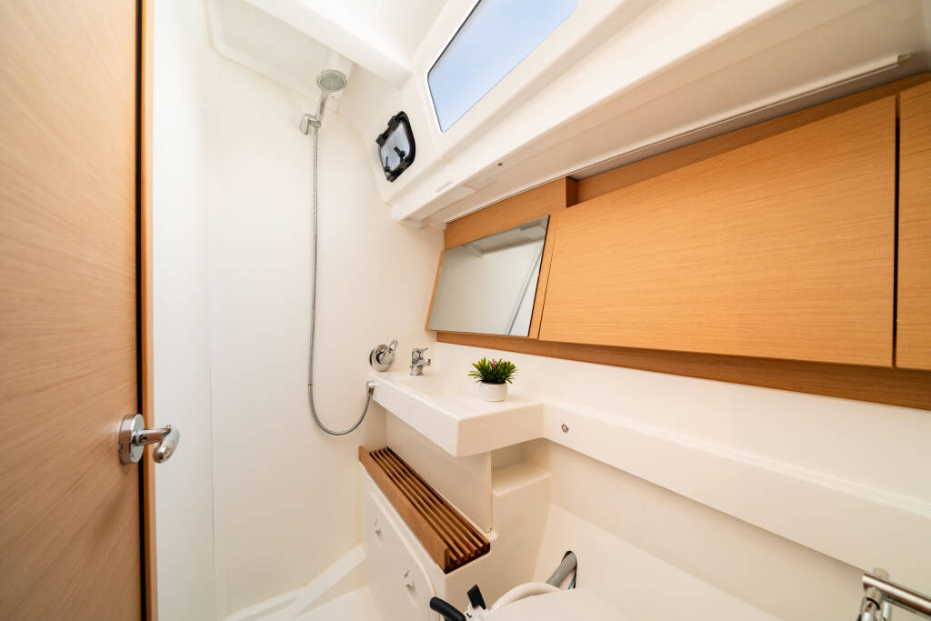 Sun Odyssey 490 4 cabins CALMA