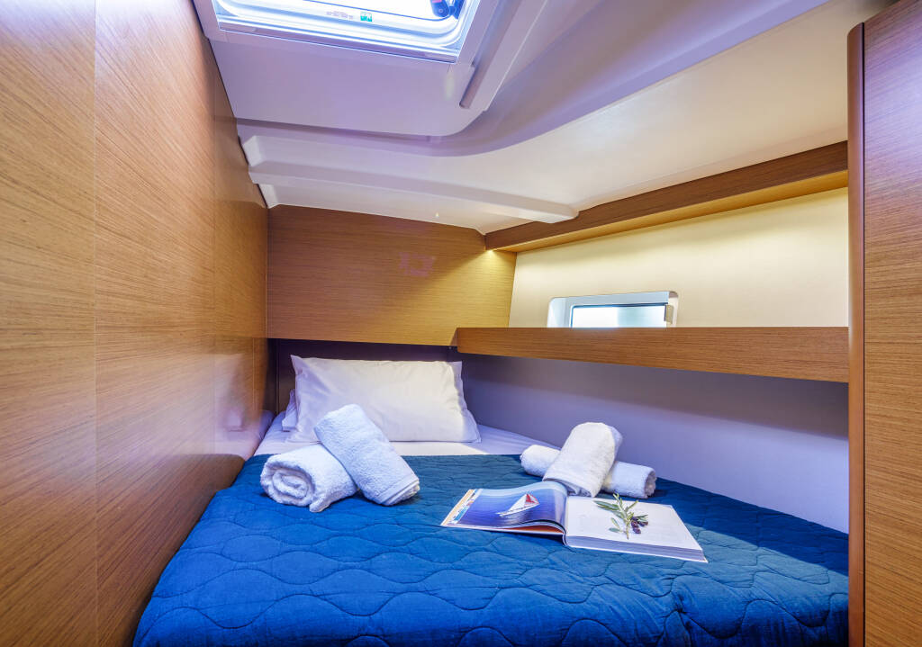 Sun Odyssey 490 4 cabins MARE MIA