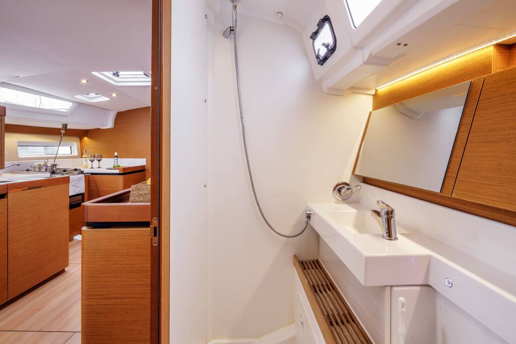 Sun Odyssey 490 4 cabins MARE MIA
