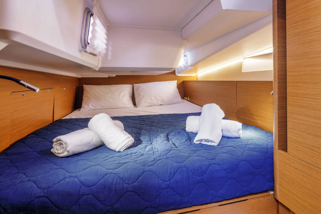 Sun Odyssey 490 4 cabins MARE MIA