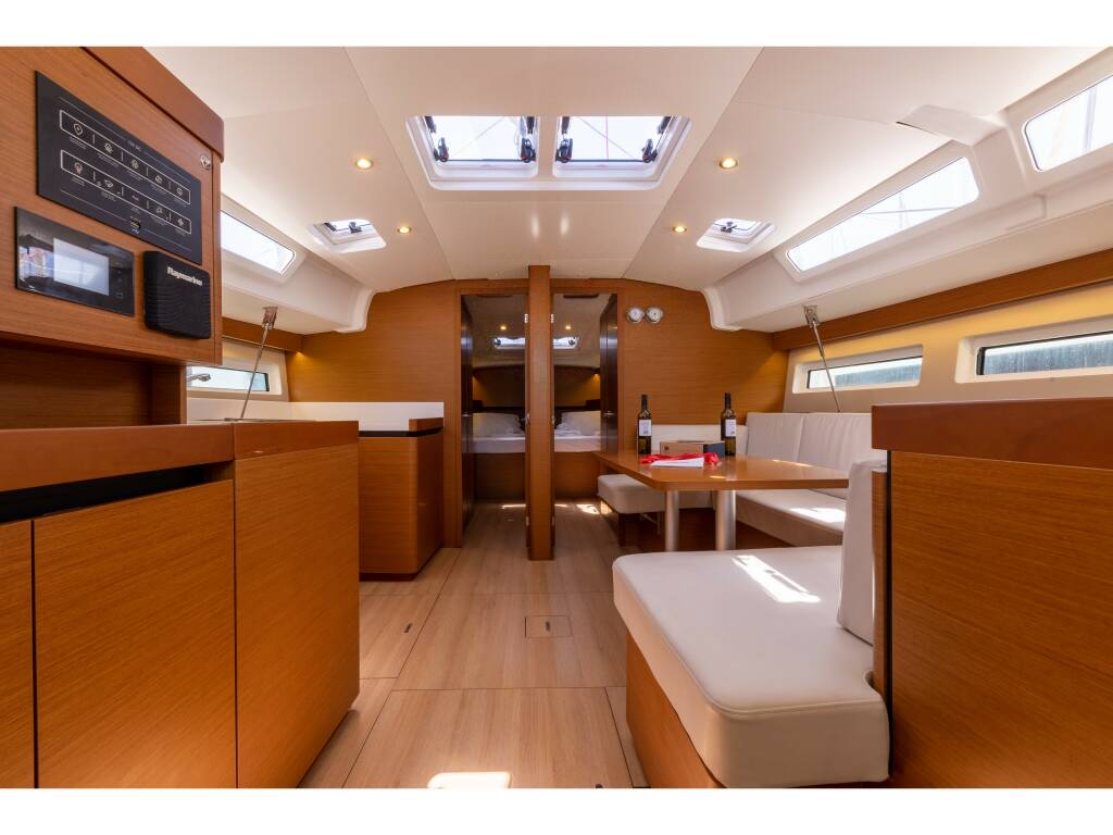 Sun Odyssey 490 4 cabins MARE MIA