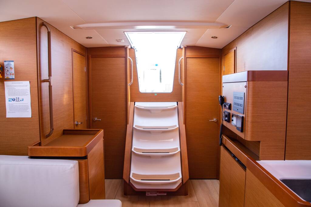 Sun Odyssey 490 5 cabins THALEIA