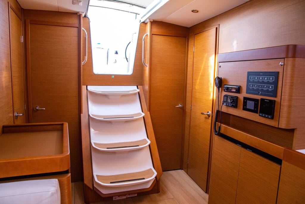 Sun Odyssey 490 5 cabins THALEIA