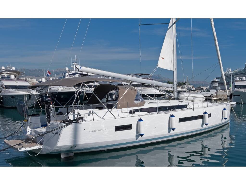 Sun Odyssey 490 "LUXE" Mystic Kiss