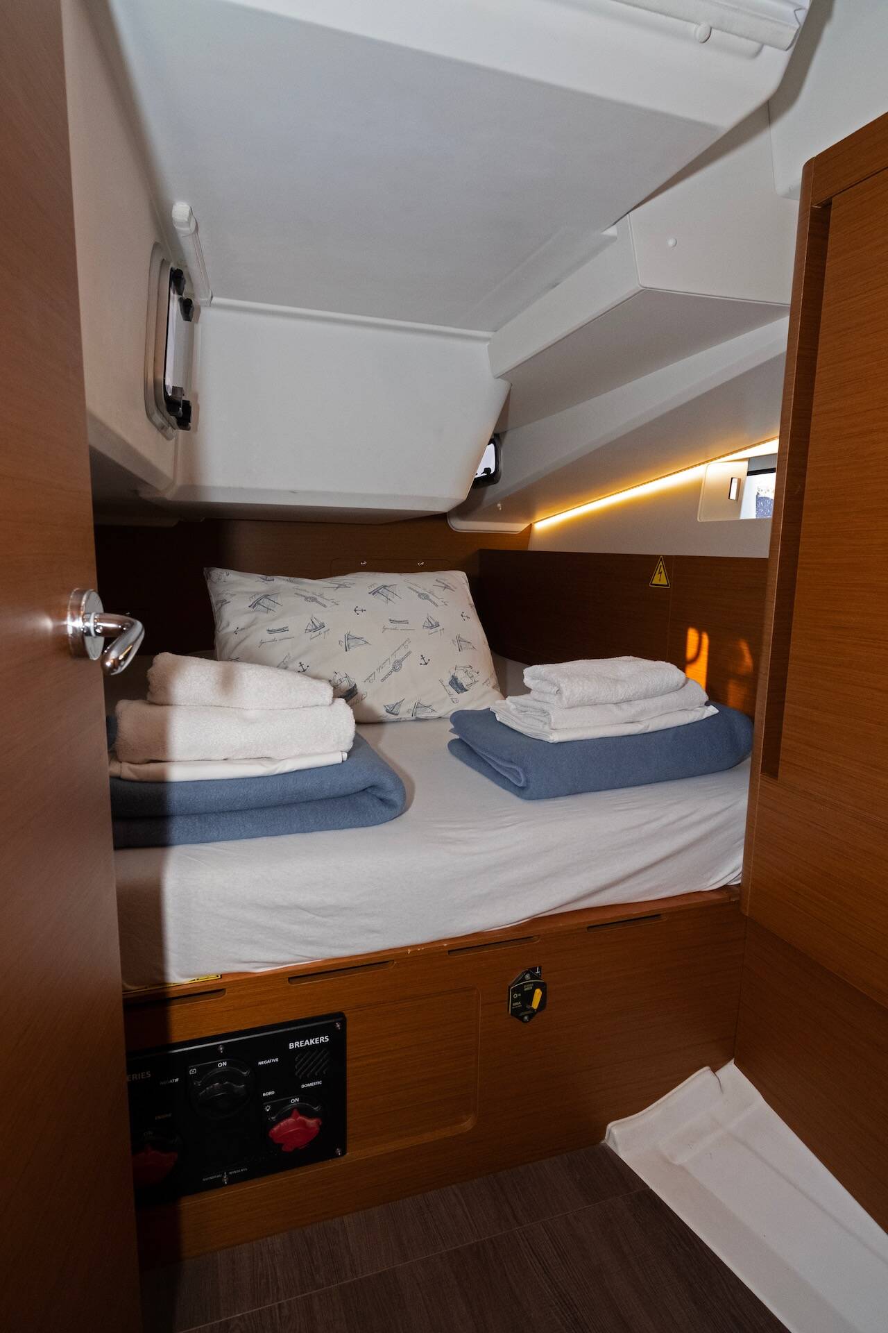 Sun Odyssey 490 "LUXE" Mystic Kiss