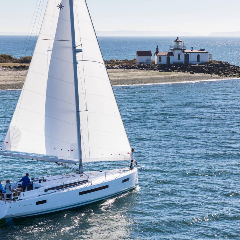 Sun Odyssey 490 Mila - Water maker, Solar Panel