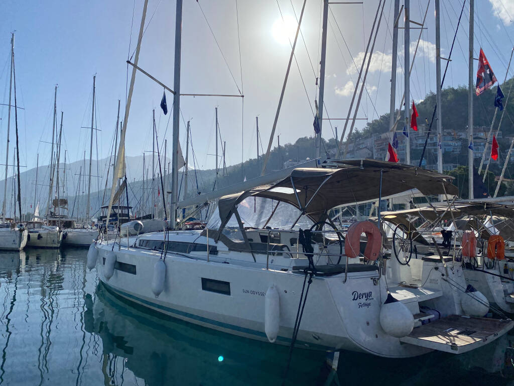 Sun Odyssey 490 Derya