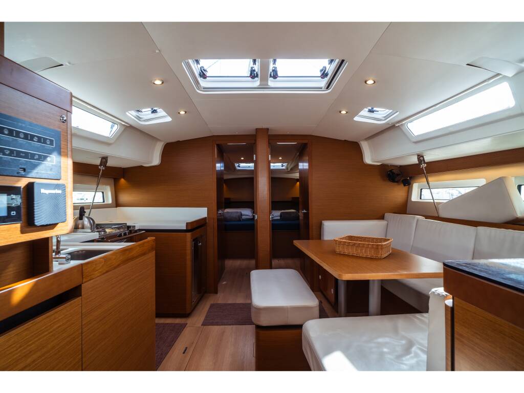 Sun Odyssey 490 Evita