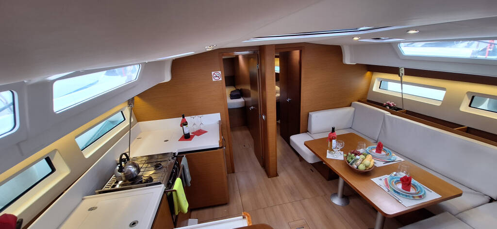 Sun Odyssey 490 LADY FLORA 2