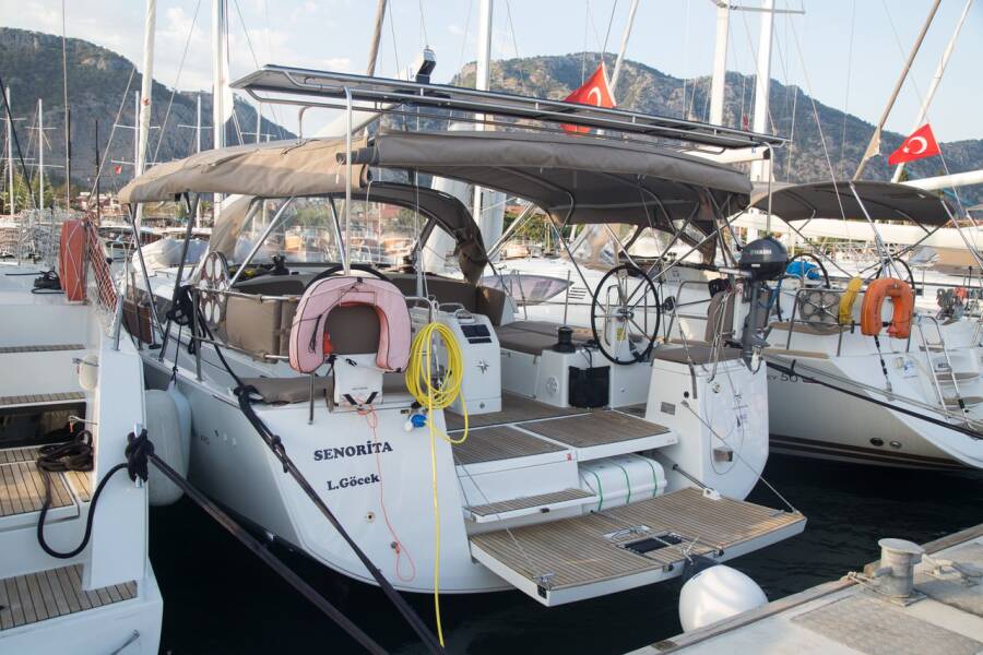 Sun Odyssey 490 • Senorita